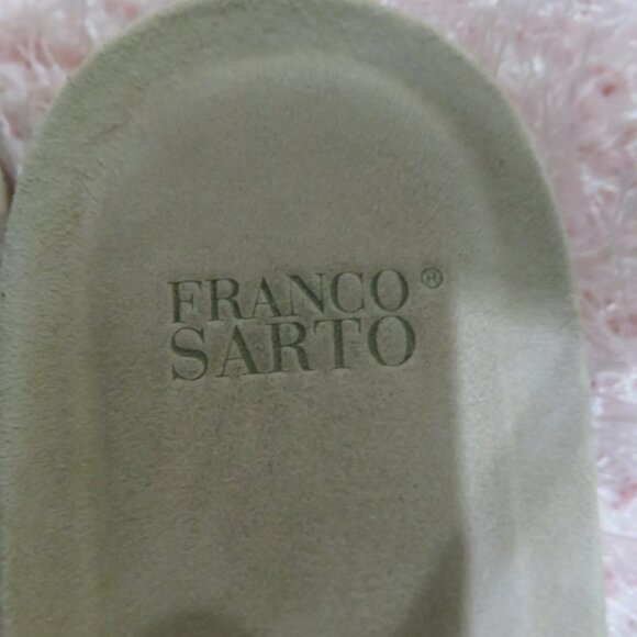 BOGO FRANCO SARTO NEHRU EMBELLISHED BEADED SAND TAN ITALIAN SUEDE THONG SANDALS - Picture 3 of 10